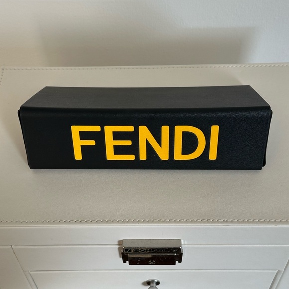 Aviator Reading Glasses Fendi - Picture 5 of 12